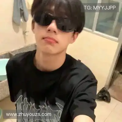 苗诗纯